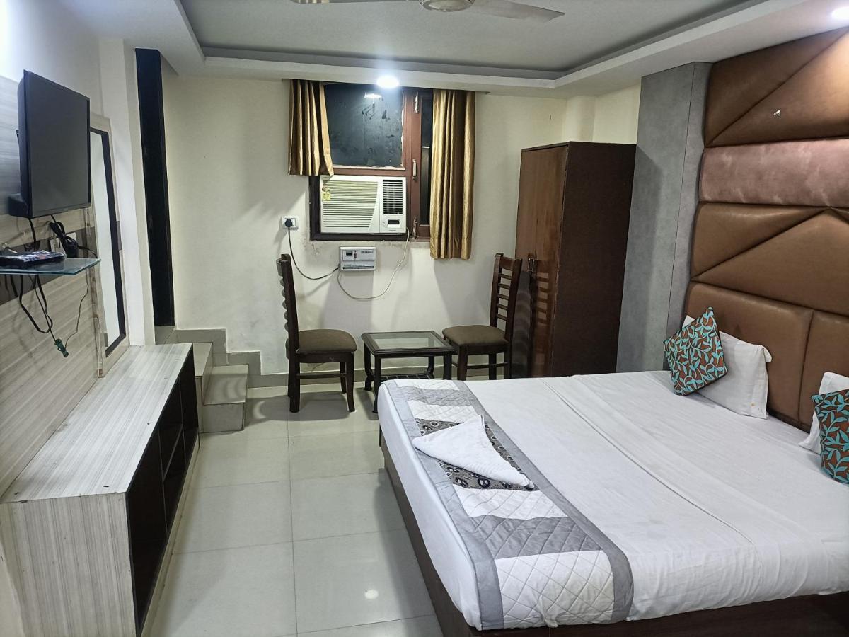 Hotel King Delhi Airport