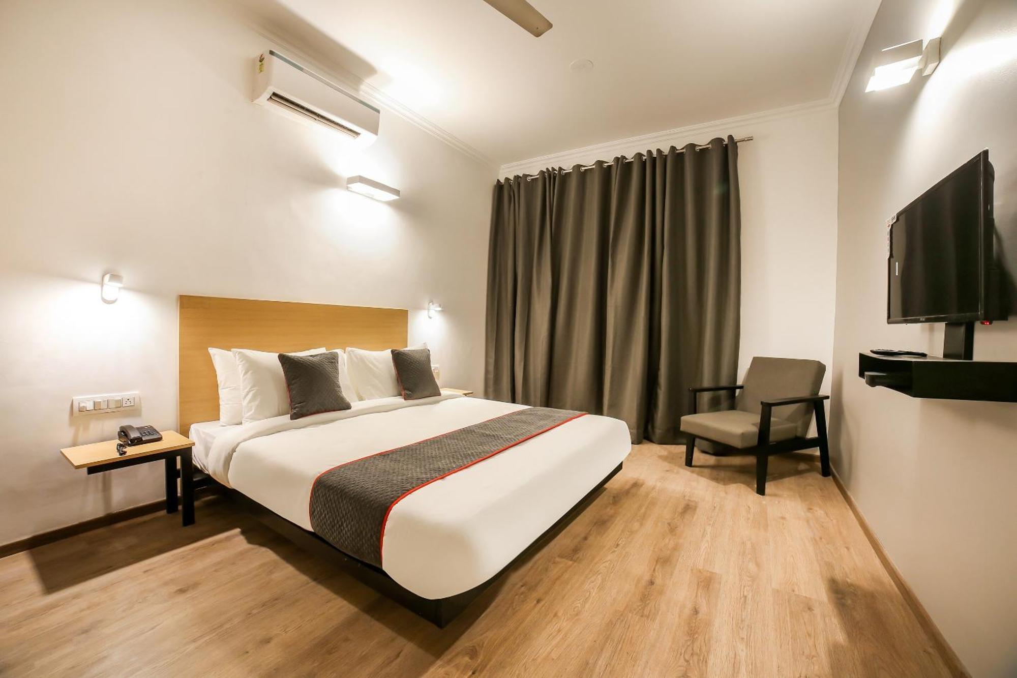 King Delhi Airport Hotel New Delhi